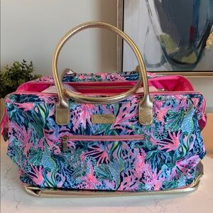 Lilly Pulitzer Pink and Blue Travel Bag with Gold Accents